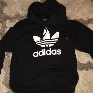 Adidas trefoil sweatshirt size medium!